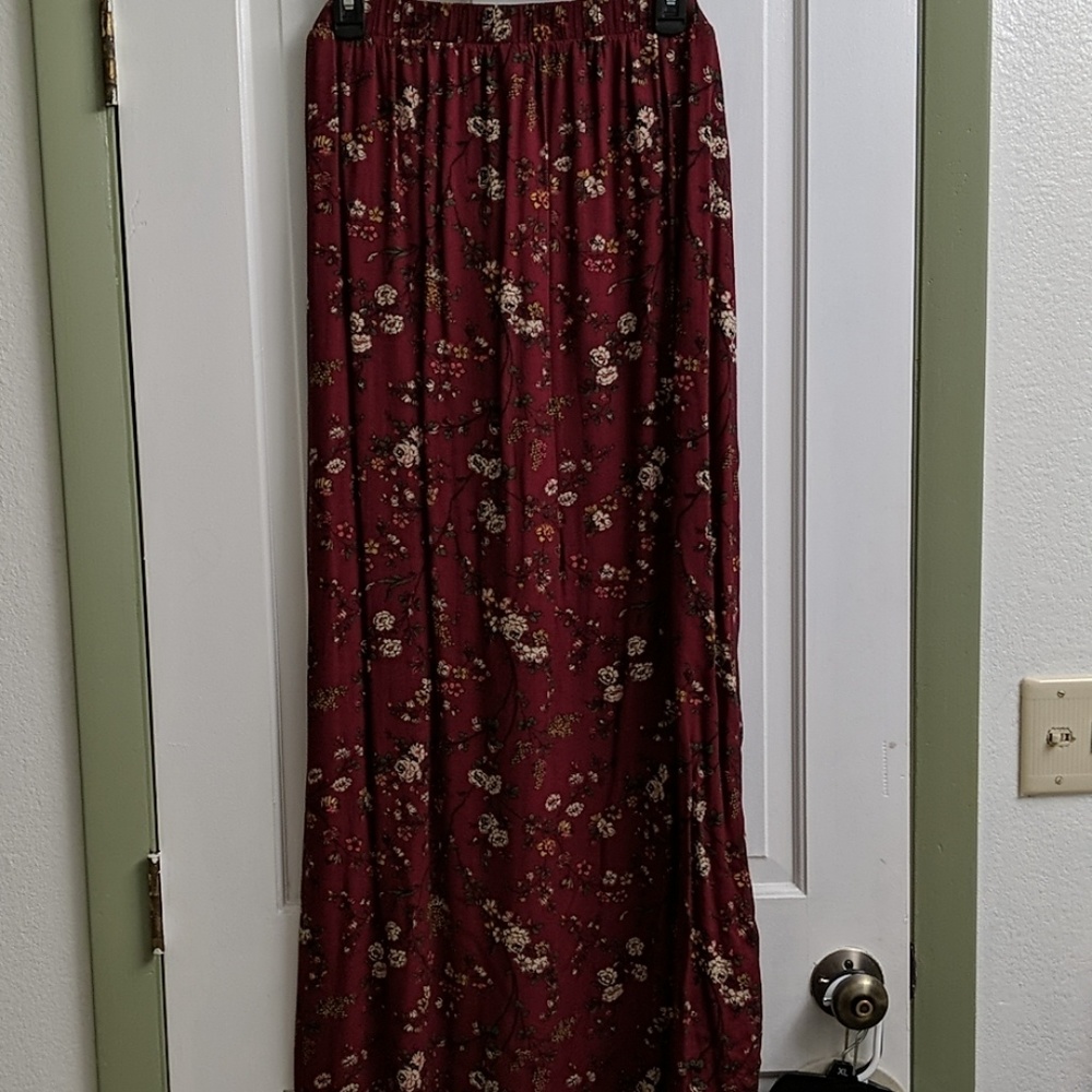 Red Floral Slit Maxi Skirt